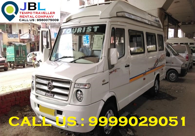 Tempo Traveller for Do Dham