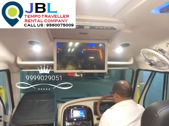 Tempo Traveller in DLF Phase I Gurgaon